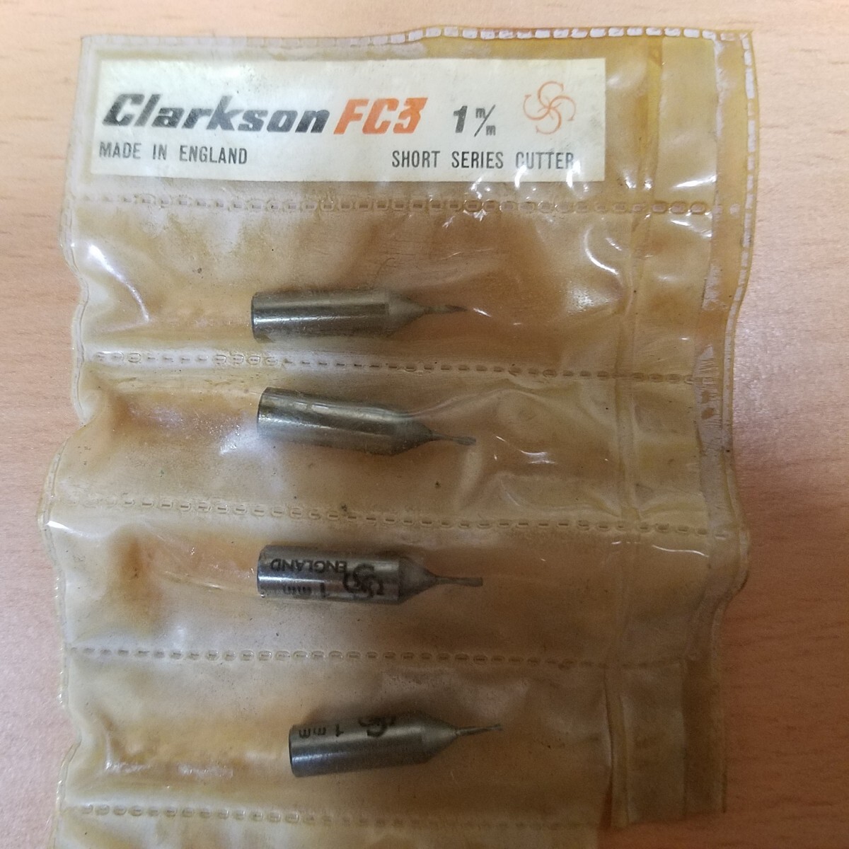 16-1 エンドミル 4本セット Clarkson FC3 1m/m SHORT SERIES CUTTER 1mm拍卖
