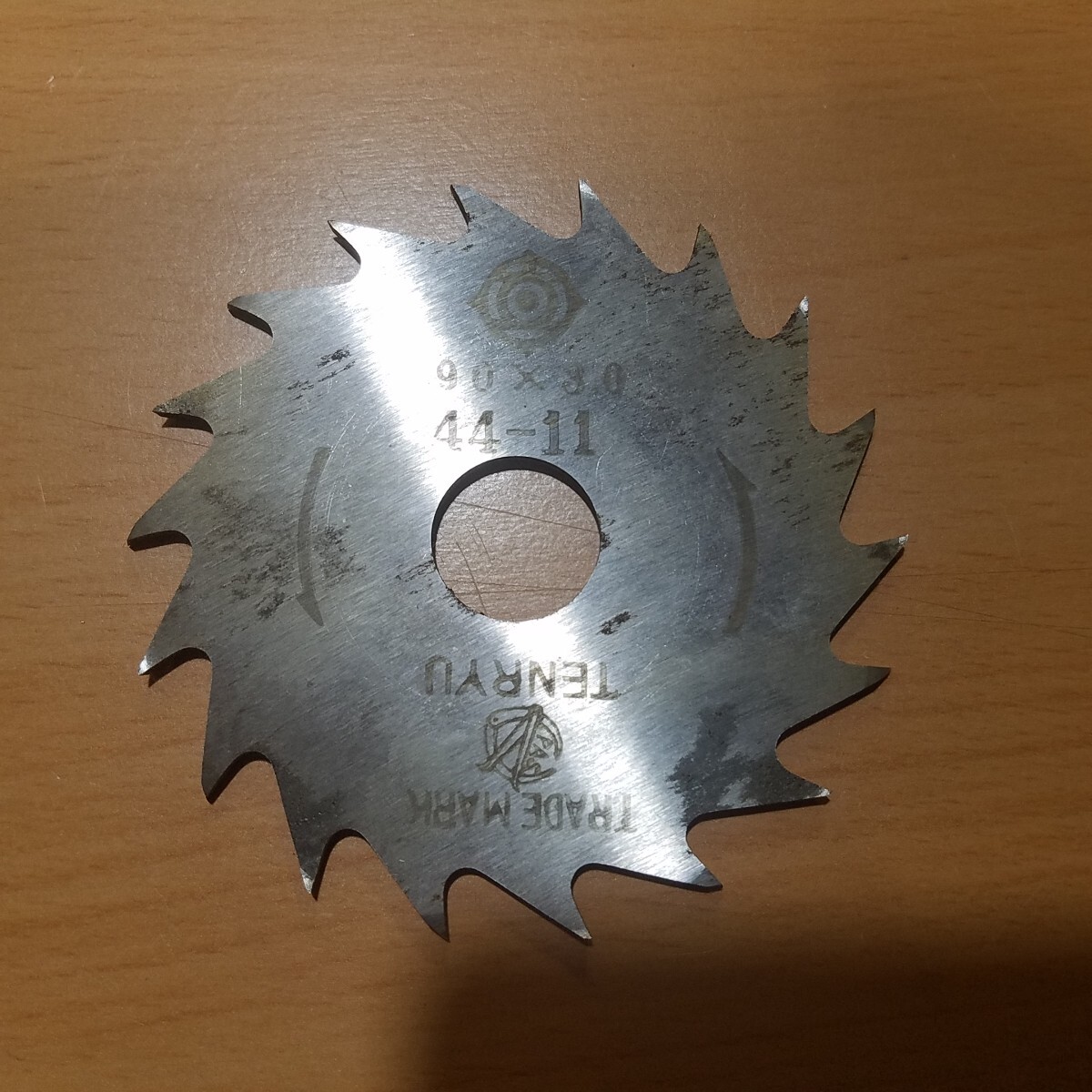 25-2 中古品 日立 丸 カッター TENRYU 90×3.0拍卖
