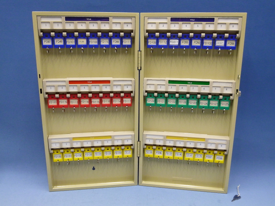 SONIC キーボックス 48個吊 中古 ⑦拍卖