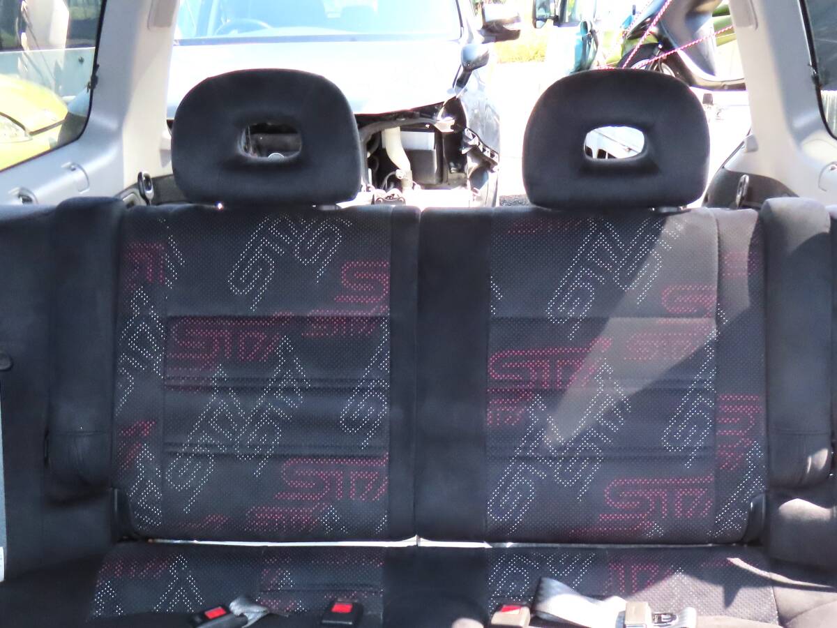 H13 GF-SF5 フォレスター Forester STI Ⅱ TypeM 4WD EJ20 5F 純正 リア シート 後席 座席 背面部分 内装 室内 / 100208km拍卖