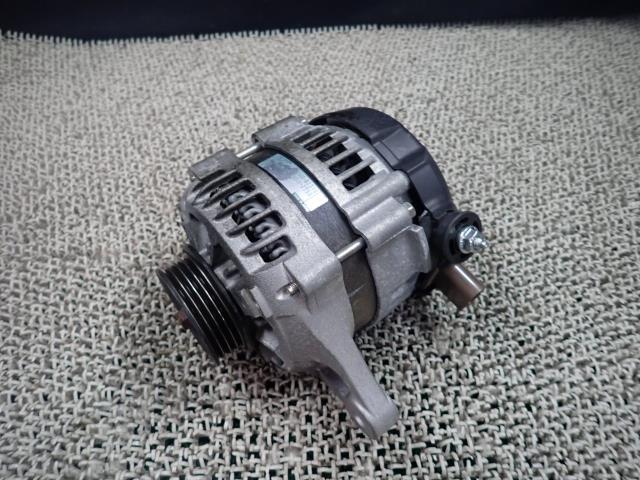 タント 6BA-LA650S オルタネーター W25 27060-B2310拍卖