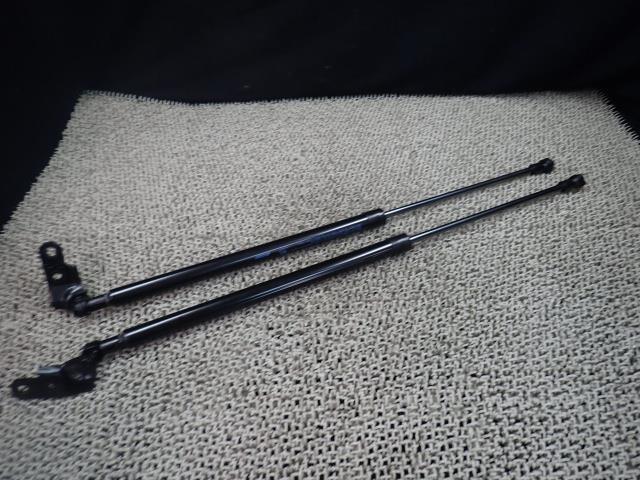 ムーヴキャンバス 5BA-LA800S バックドアダンパー S42 68950-B2350拍卖