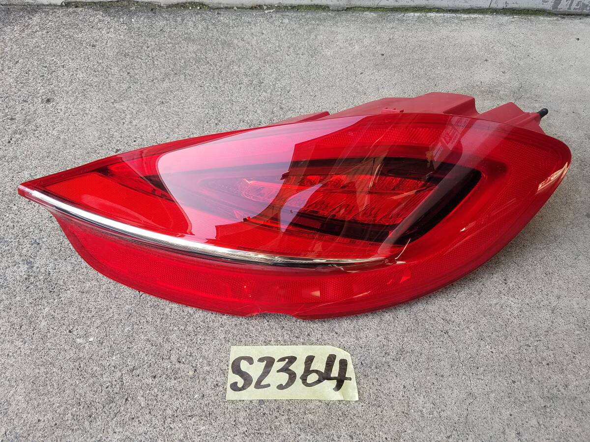 【ジャンク品】Porsche ポルシェ ボクスター ケイマン 純正 テールランプ テールライト 右 177683-02 322802R1021B S2364 拍卖