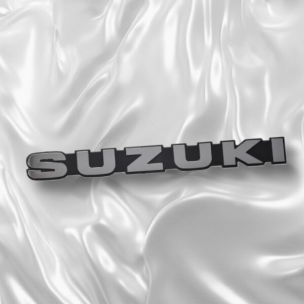 スズキ ジムニー SJ30 JA71 JA11 JA12 JB23 JB33 JB43 JB64 JB74 フロント エブリイ エンブレム スペーシア フロントエンブレム 新品拍卖