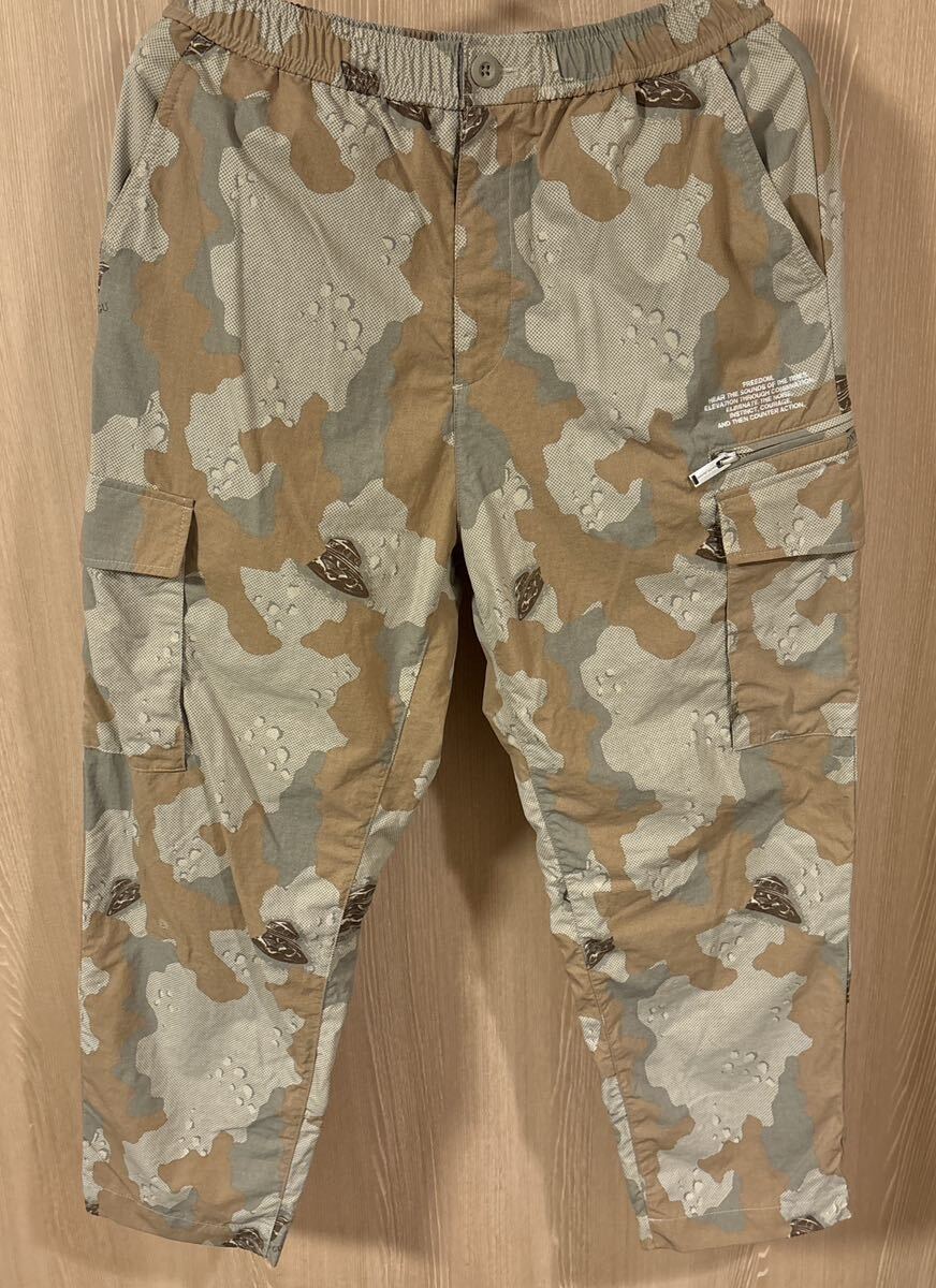 ◆美品◆ GU×UNDERCOVER ワイドテーパードカーゴパンツ カモフラ ミリタリー 迷彩 サイズS拍卖