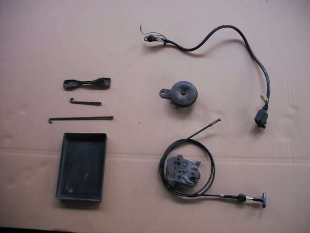 『B213』JA11,JA11V,F6A,ジムニー,JIMNY,ワイルドウインドリミテッド,ボンネットロック ワイヤー,バッテリーステー ハーネス ホーン,a61z拍卖