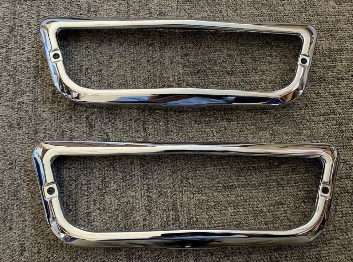 1960シボレーインパラパークライトベゼル1台分セット新品。 60インパラパークランプベゼル ローライダー ハイドロインパラスモールランプ拍卖
