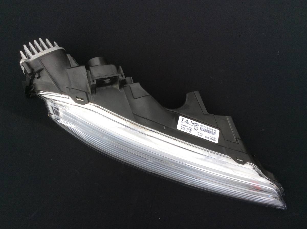 ポルシェ 911 991 PORSCHE 911 991 facelift 右 LED DRL LED DRL,Right 99163116003 SH3160xxx拍卖