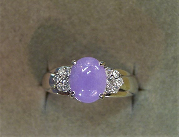 ♪上質:高級【ラベンダー・ひすい】1.60c・ダイヤ:0.15c・Pt900【9号~17号】消費税・送料込み・新品・未使用・本物拍卖