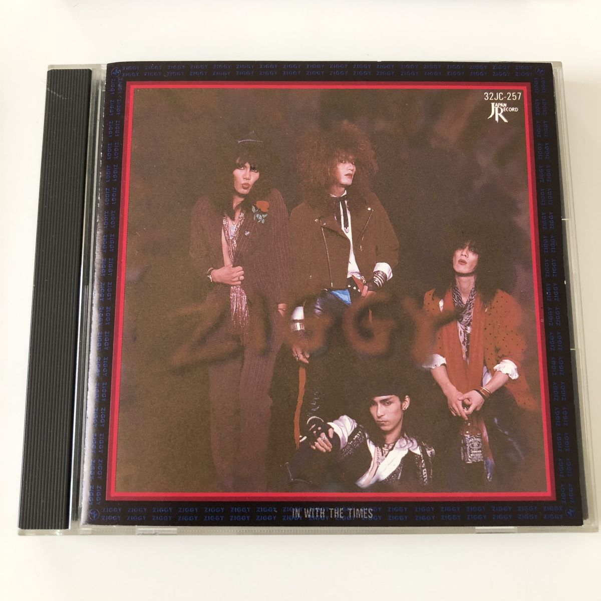 B28038 CD(中古)IN WITH THE TIMES ZIGGY 32JC-257拍卖