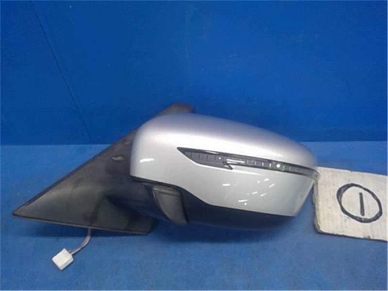 日産 純正 セレナ 《 C27 》 左サイドミラー 96302-5TA0A P61200-24003792拍卖