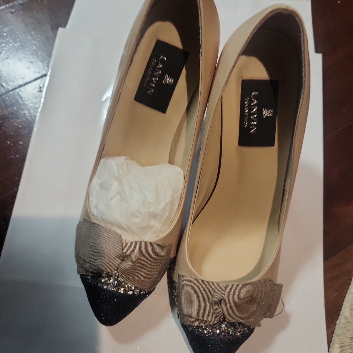 LANVIN 新品 パンプス キラキラ&リボン 百貨店で購入。拍卖