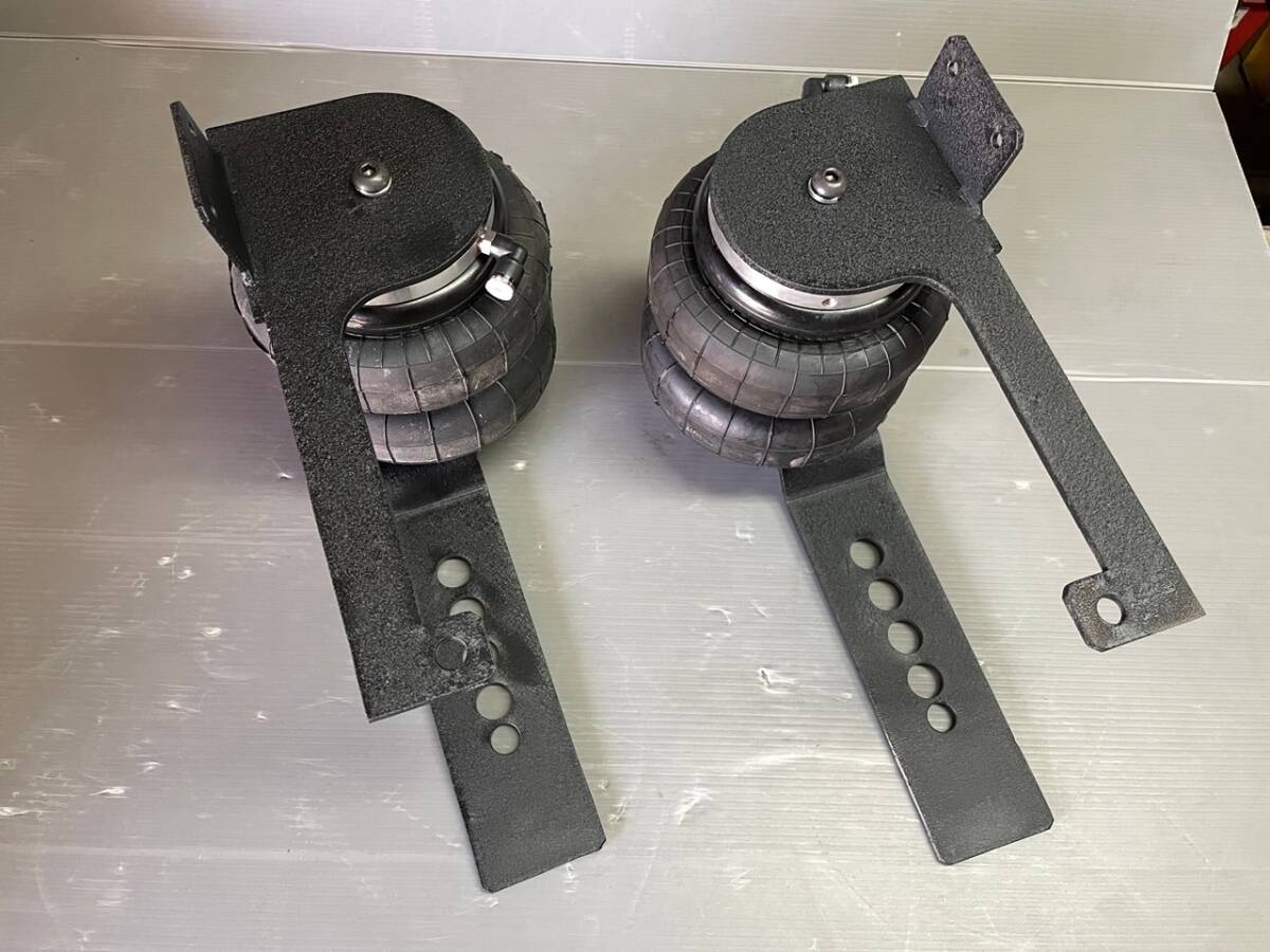 【新品・未使用品】USCV USDM M20系 日産 ニッサンNV200 リアエアサス リアエアサスキット ワークバンローダウン キャンピングカー拍卖