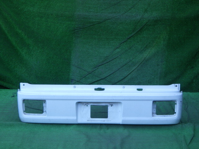 DA17V エブリイ DS17V ミニキャブ DR17V クリッパー 純正リアバンパー リヤバンパー エブリー エブリィ 白 71811-64P0拍卖