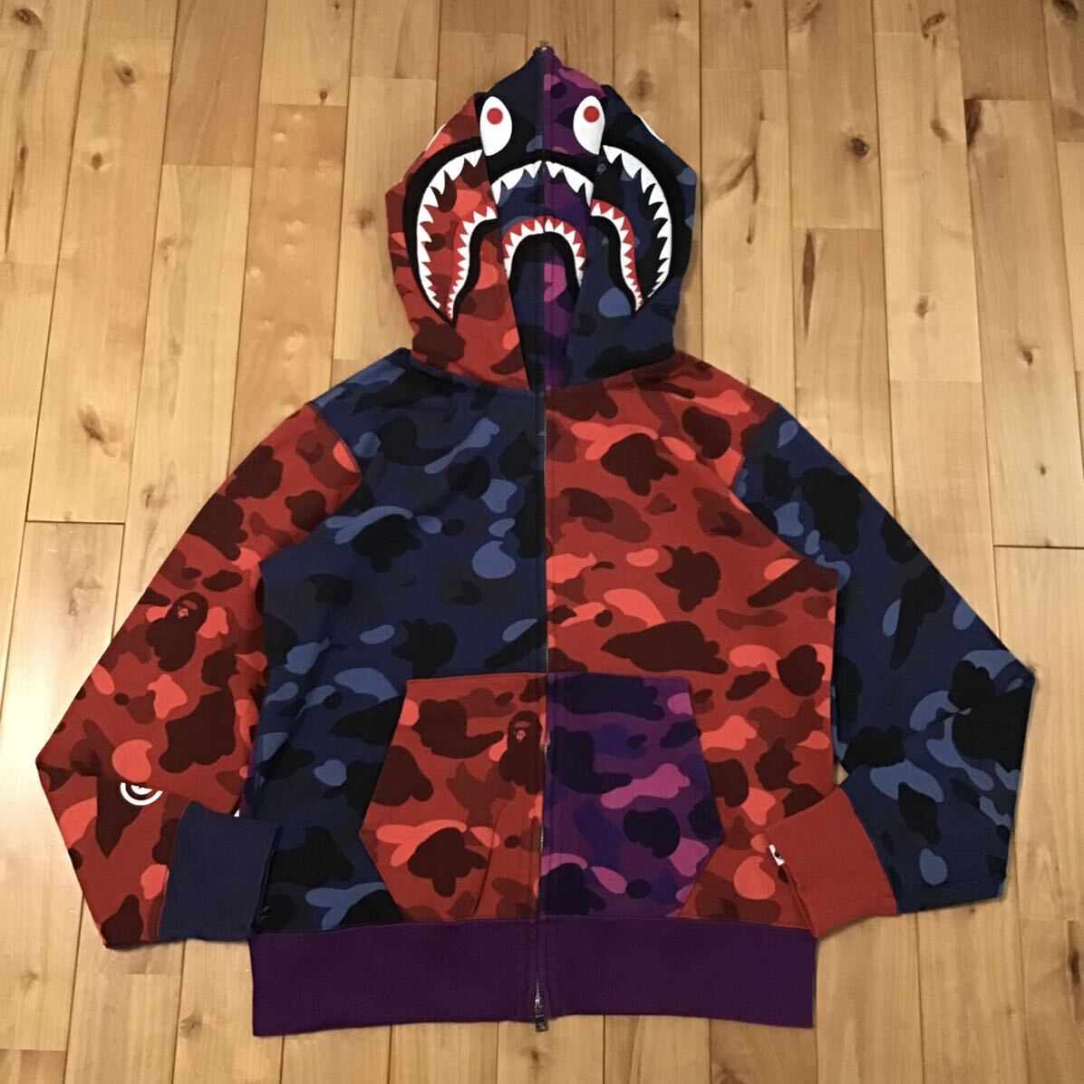 Crazy camo ダブル シャーク パーカー Mサイズ Double shark full zip hoodie a bathing ape BAPE エイプ ベイプ アベイシングエイプ z249拍卖