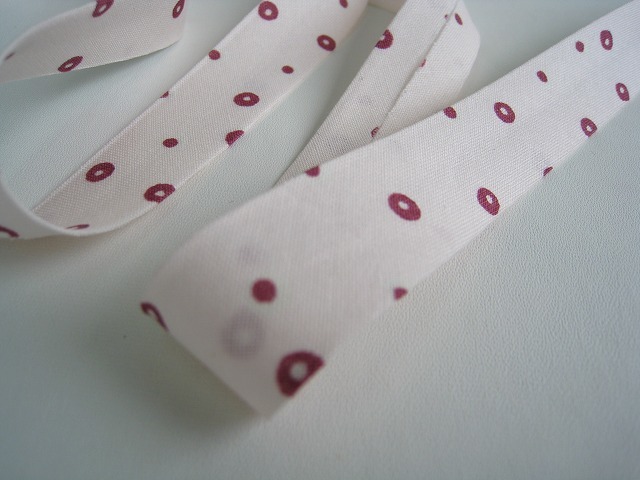 バイアステープ ライトピンク地 幅20ミリ コットン拍卖