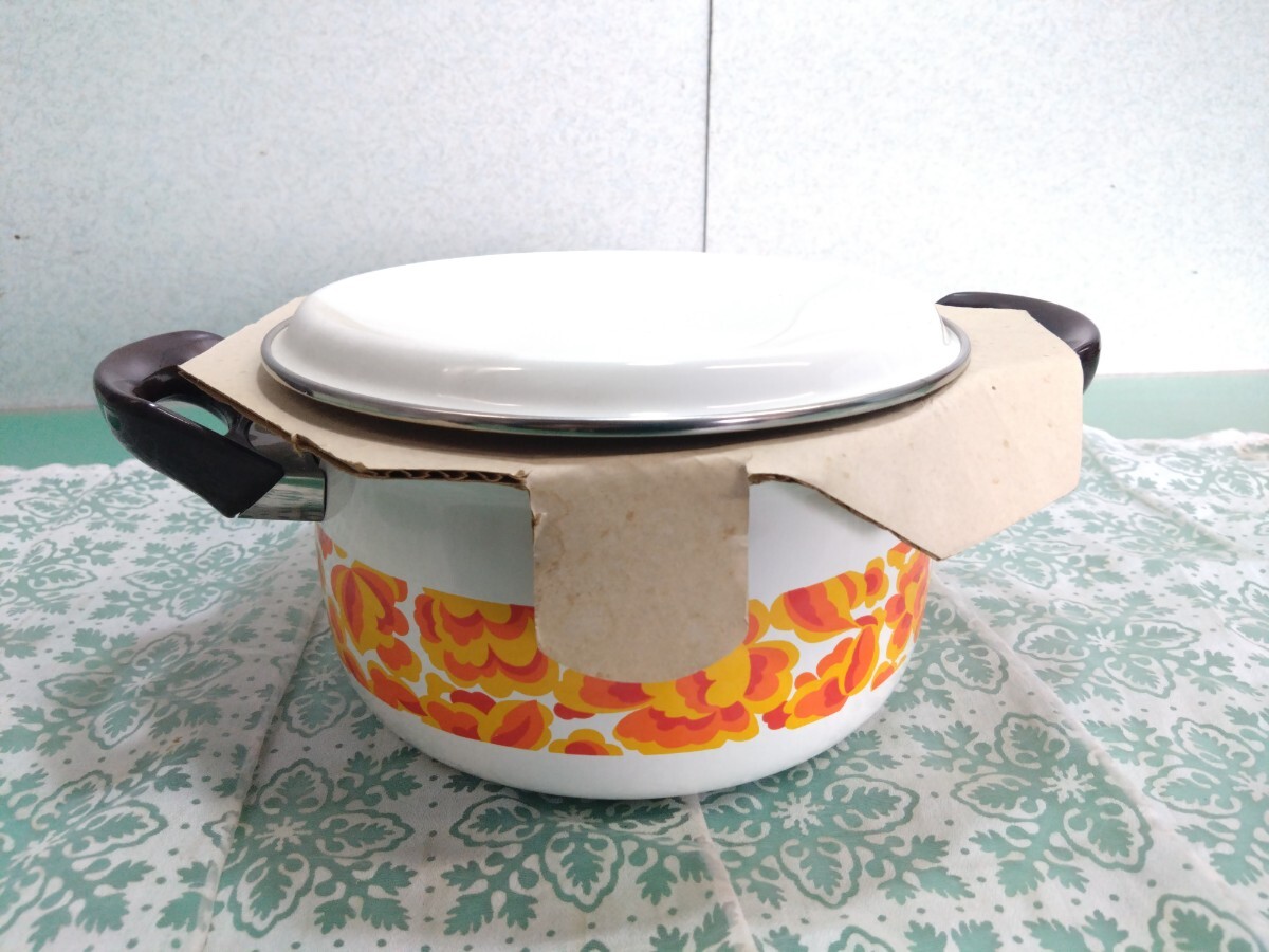 ● 【未使用品】希少 激レア 昭和 レトロ ポップ 当時物 ホーロー 鍋 花柄 オレンジ 雑貨 琺瑯 ③拍卖
