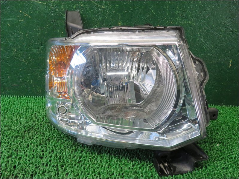 『psi』 三菱 H82W eKワゴン 右ヘッドライト スタンレー P6519 H23年式拍卖