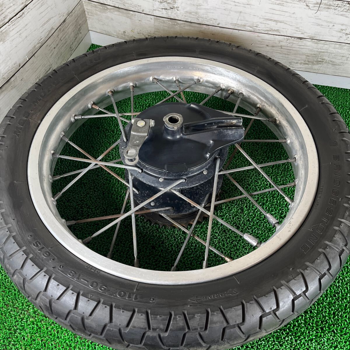 HONDA CBX250RS リアホイール拍卖