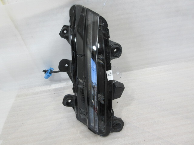 良品 プジョー 3008 P84 LED 右 デイライト拍卖