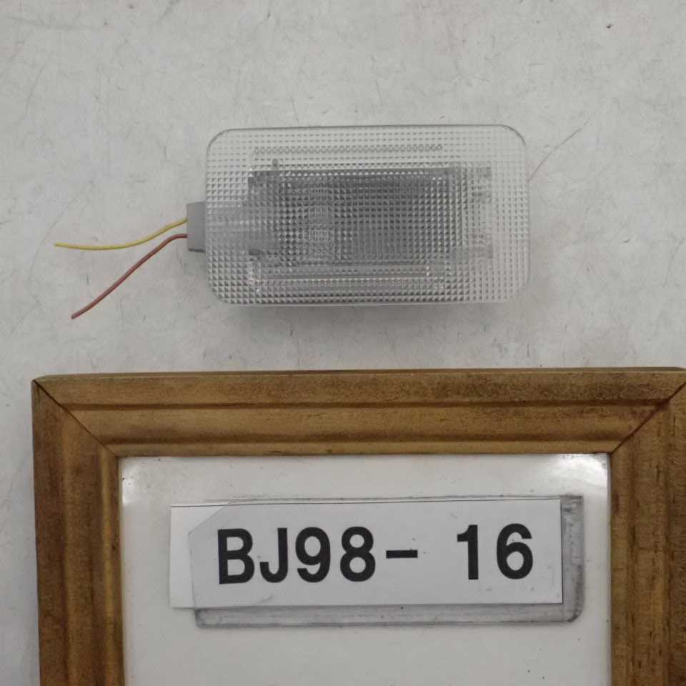 平成22年 マークX GRX130 前期 純正 トランク内 ルームランプ ライト 中古 即決拍卖