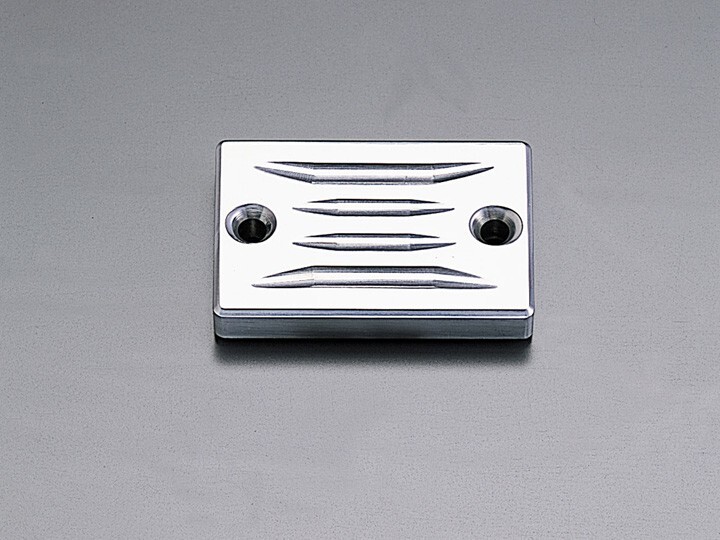 シグナスX/CYGNUS-X(03-07/SE12J/キャブ車)用 マスターシリンダーキャップ(スリット/メッキ)|ハリケーン拍卖