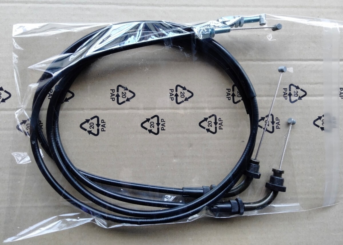 送料込み SUZUKI後期型 GS400 GS400E 20cm ロング アクセル ワイヤー ケーブル 黒 GS400E2 E3 GS425 GS400L拍卖
