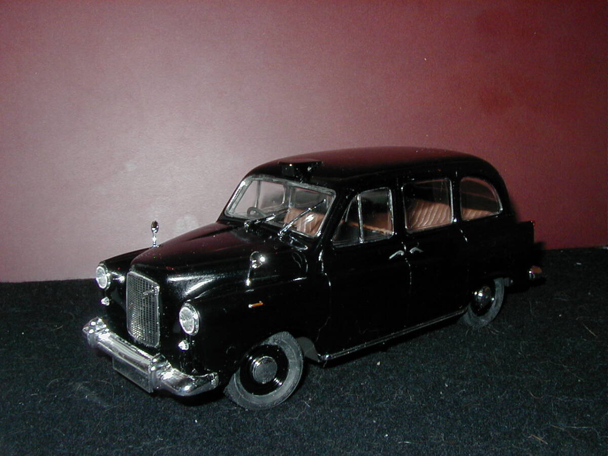AOSHIMA アオシマ文化教材社 1/24 FX-4 ロンドン タクシー 完成品 LONDON TAXI Black Cab拍卖