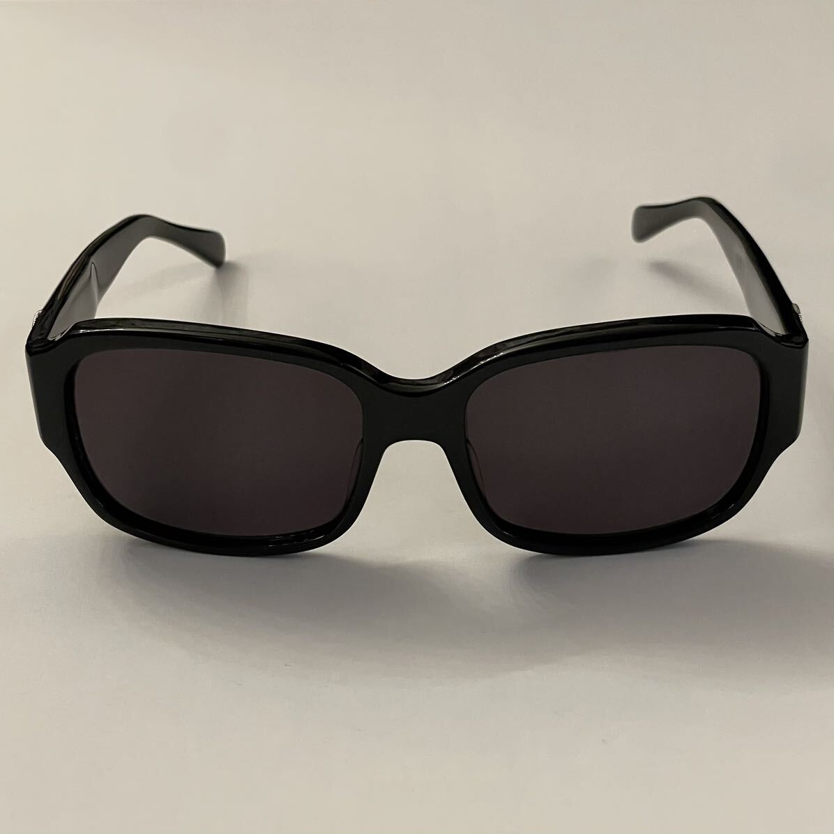 SWAGGER 25セントコインデザインサングラス ブラック スワッガー拍卖