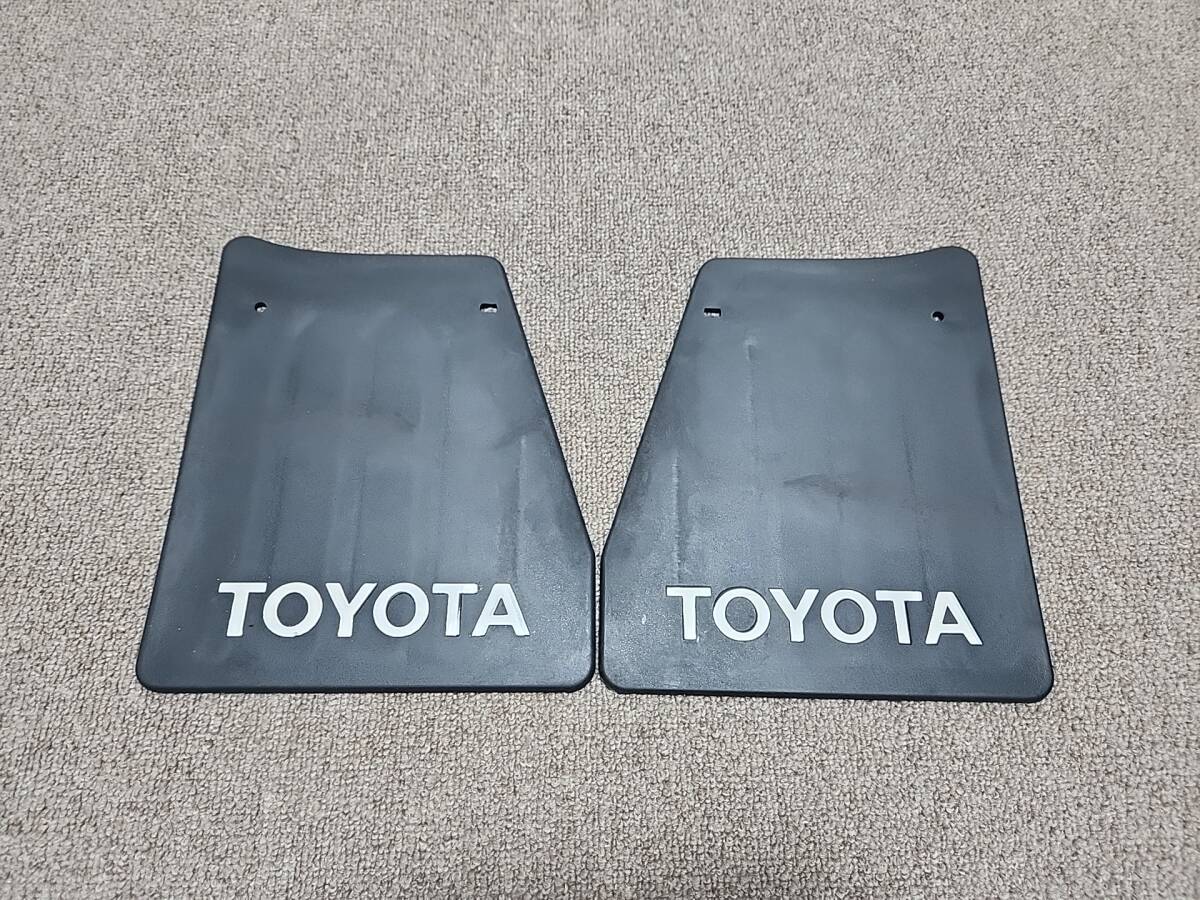 国内発送 TOYOTA トヨタ マッドフラップ 泥除け マッドガード スプラッシュ ハイラックス ピックアップトラック 旧車 社外品 白拍卖