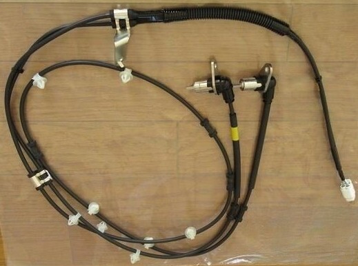 新品 純正品 SUZUKI スズキ フロントホイールスピードセンサー ジムニー JB23W JB23W-4 JB23W-5 JB23W-6 JB23W-7 JB23W-8 JB23W8Y拍卖