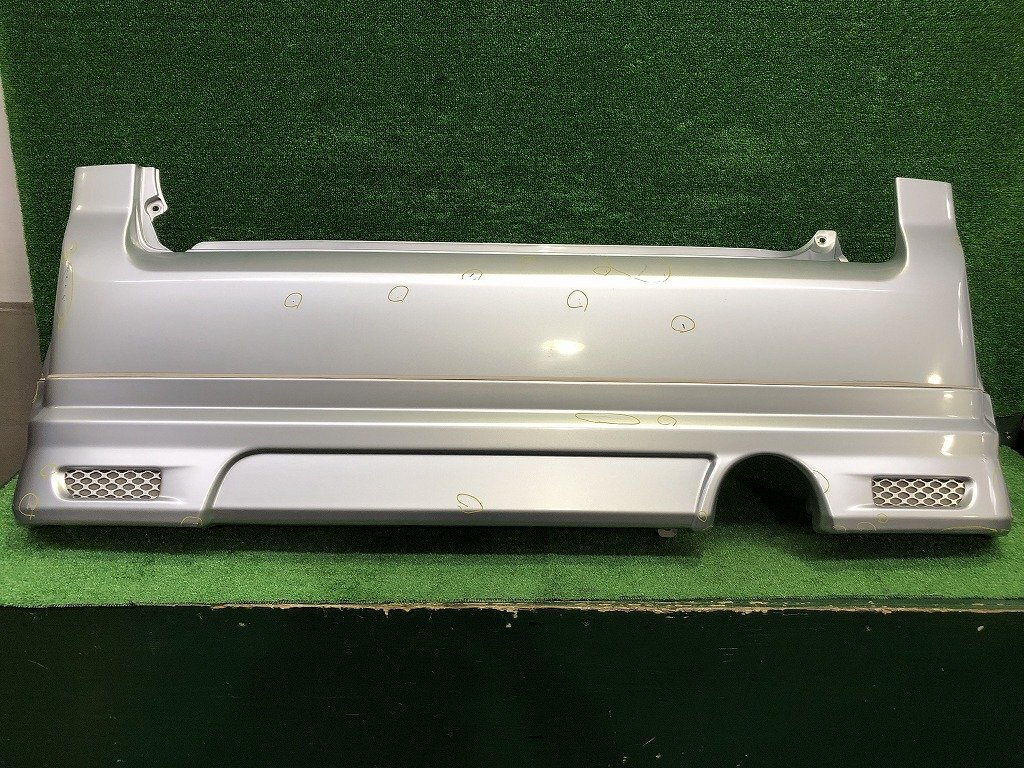 ☆ムーヴ L150S スポイラー付き リアバンパー S28 擦傷 欠け 切れ有り ジャンク品 送料サイズ【L】拍卖