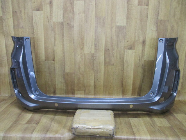 D12/ GB5/GB6/GB7/GB8フリード純正リアバンパー71501-TDK-0000拍卖