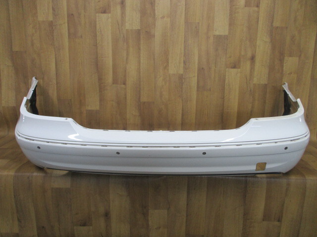 D12/ W211/E500 Eクラス メルセデスベンツ純正リアバンパーA2118854225/A211 885 42 25拍卖