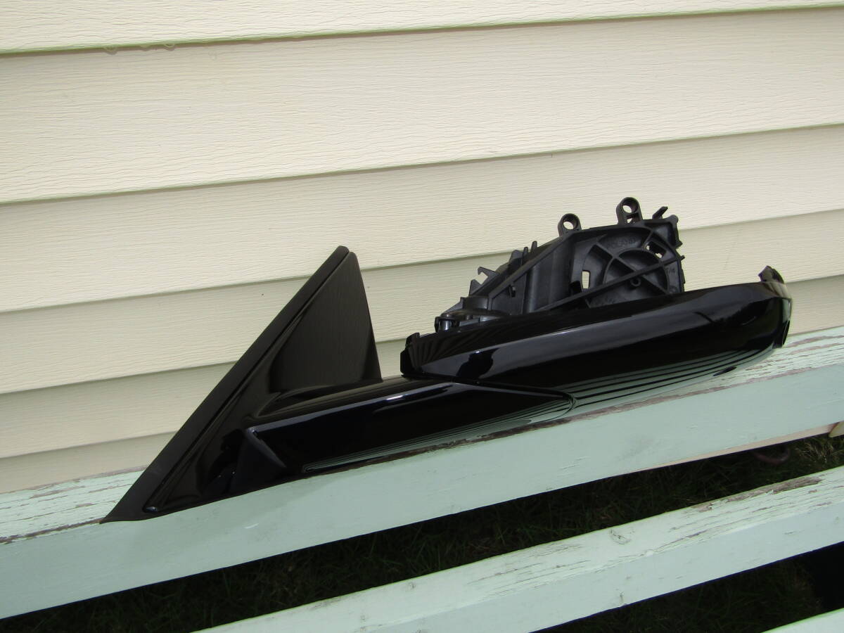 BMW X1 U11 左 ドアミラーベース ドアミラー ■■ 12063001拍卖