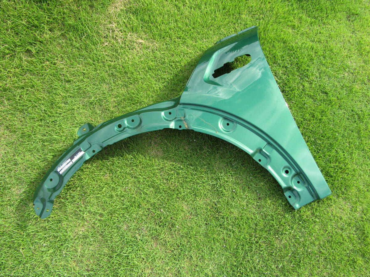 MINI F55 純正 左 フロントフェンダー フェンダー グリーン ミニ F56 ■■ 12071101拍卖