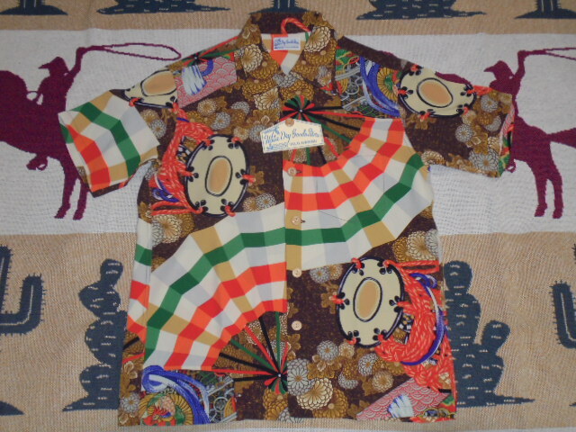 24 東洋 サンサーフ SS39271 138 ブラウン S 半袖 スペシャル アロハシャツ SUN SURF MIKAGURA 御神楽 みかぐら拍卖