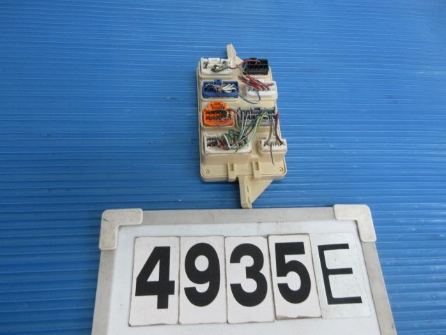 4935E チェイサー X100系 GX100 純正 ヒューズボックス リレー XSサイズ拍卖