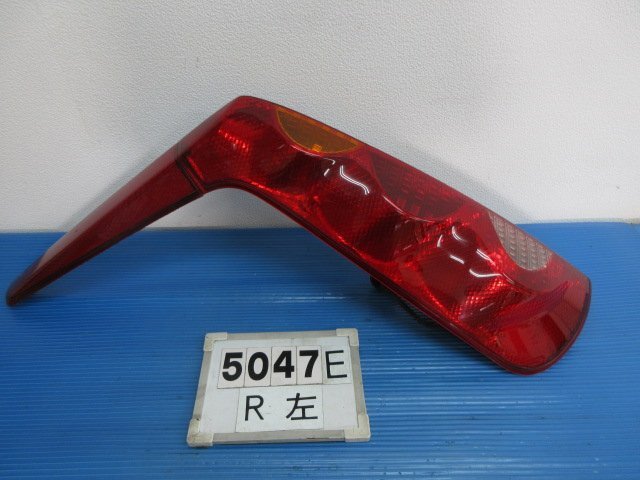 5047E NOTE ノート 前期 E11 NE11 純正 左 テールランプ テールライト Lサイズ拍卖