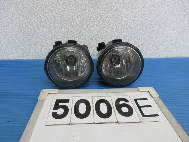 5006E NOTE ノート 前期 E11 NE11 純正 フォグランプ フォグライト Sサイズ拍卖