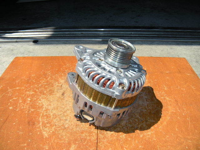 ジューク SUV、F15用オルタネーター(ダイナモ)リビルト品 A2TJ1381、23100-1KM1A拍卖