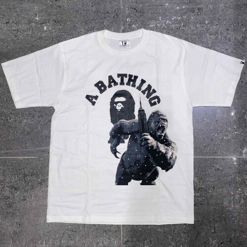 A BATHING APE FUTURA NEW YORK STORE 10th TEE Lサイズ アベイシングエイプ フューチュラ半袖Tシャツ BAPE拍卖