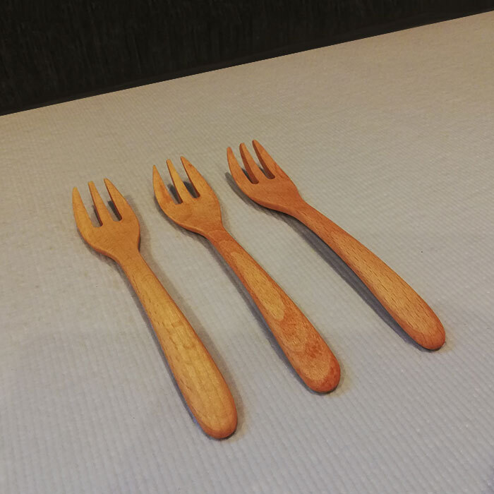 ◆木のフォーク 3本セット 籐芸◆木製フォーク 天然木 シンプル おしゃれ かわいい 可愛い ウレタン塗装 軽い カトラリー拍卖