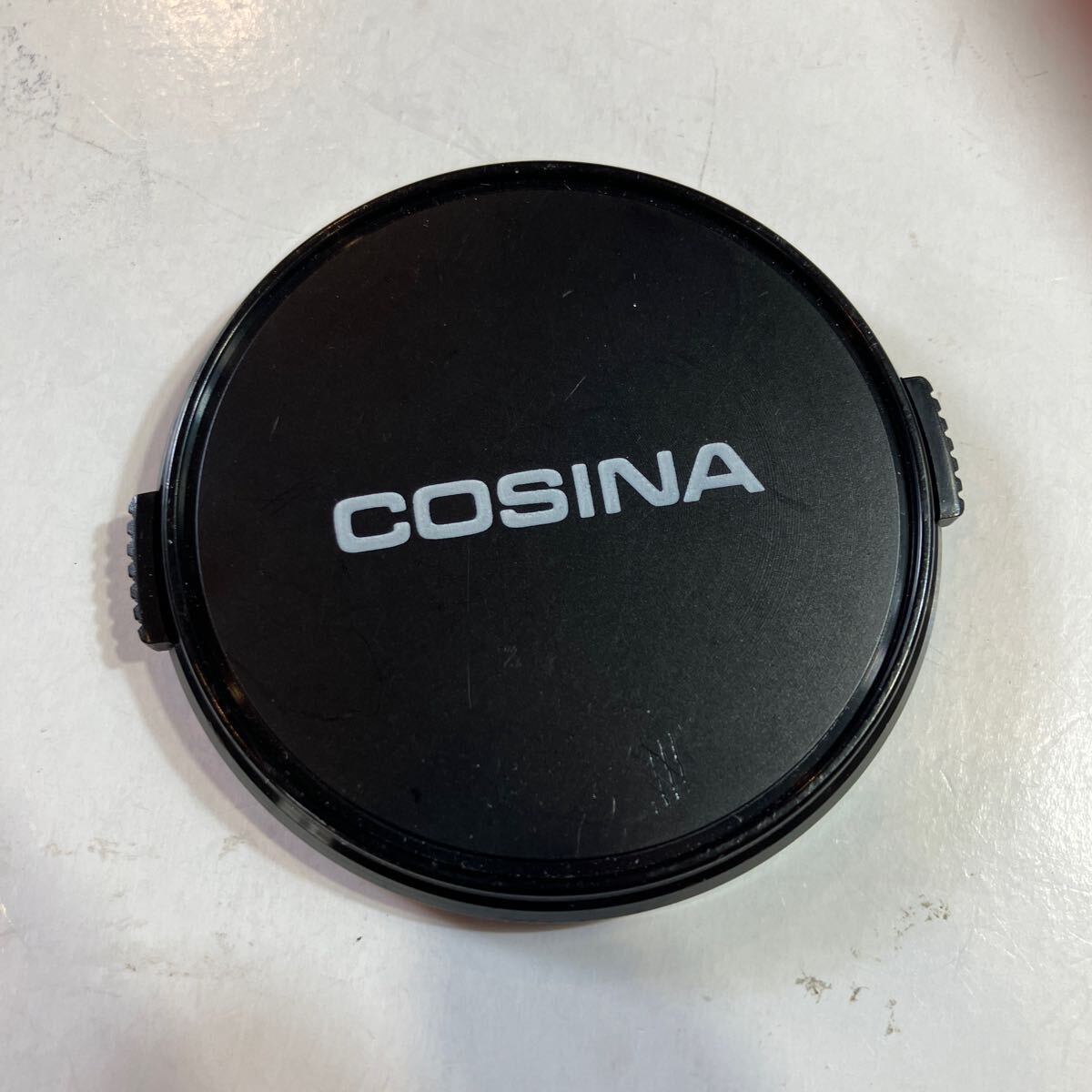 レンズキャップ COSINA 58MMクリップ式 58MMのフィルターに入ります。美品拍卖