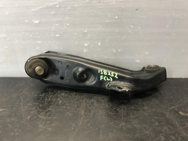 【TS】eKワゴン DBA-H82W 左フロントロアアーム MR554672拍卖