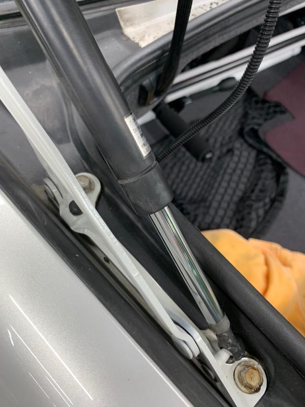 ●新品 未使用●トヨタ純正部品 TOYOTA セルシオ Celsior UCF31 UCF30 LS430 トランクヒンジ ラゲージコンパートメントドア拍卖