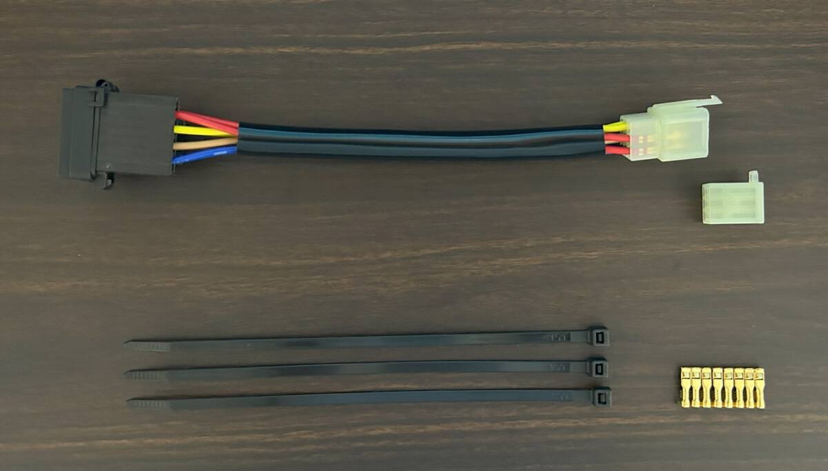 【送料込み】 ★最小タイプ★ RZ250R 29L 補修用 ミニブレードタイプ ヒューズボックス RZ350R ヤマハ拍卖