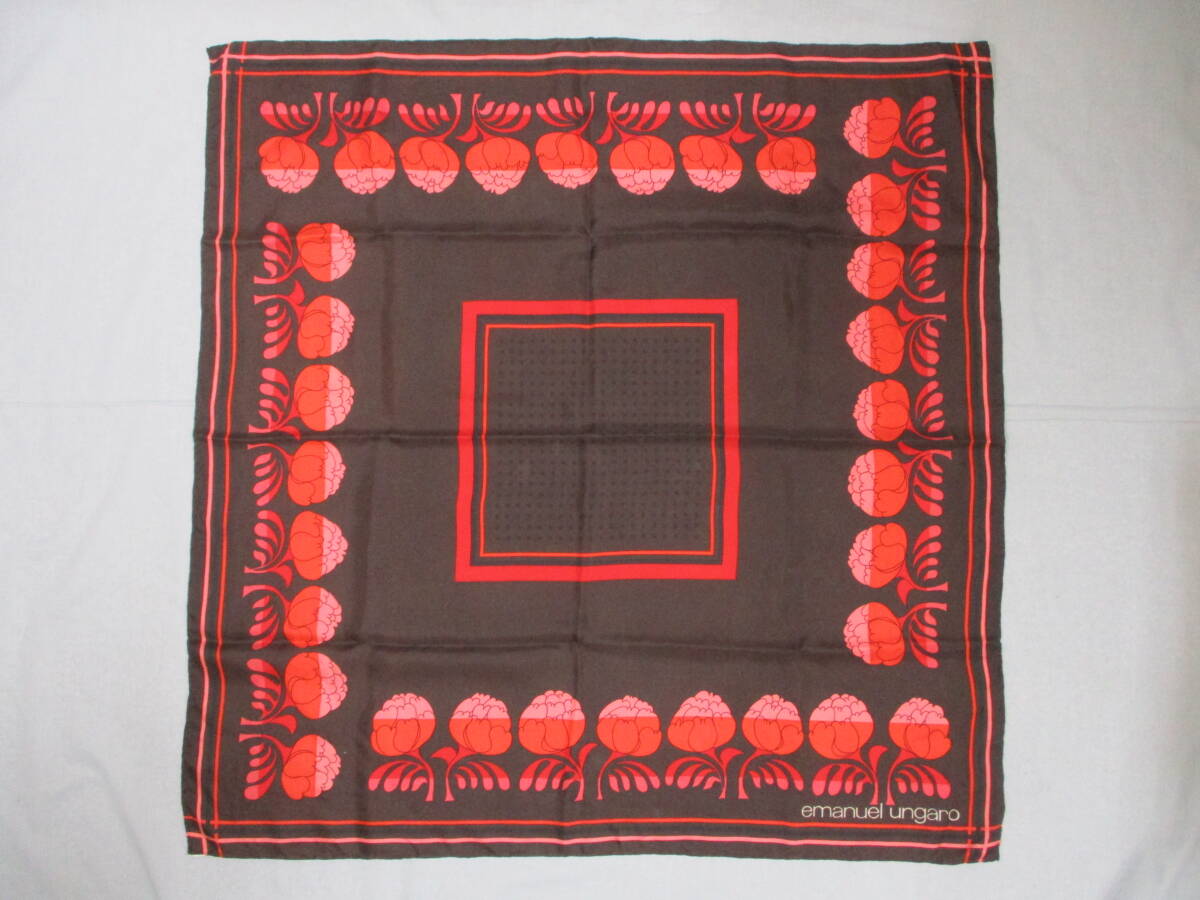 エマニュエル ウンガロ emanuel ungaro シルク・スカーフ ダークブラウン・レッド・ピンク フラワーデザイン 茶色拍卖