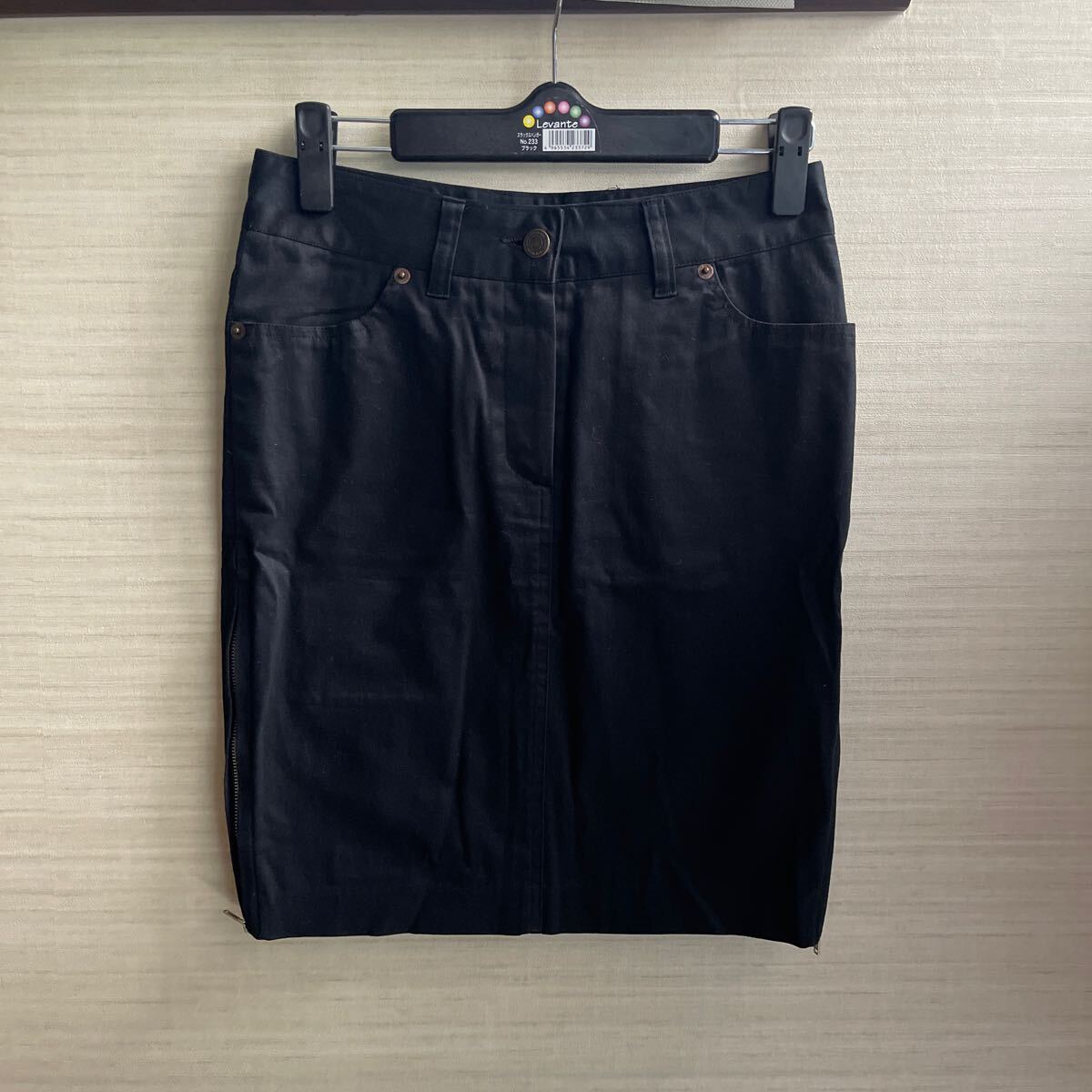 超美品 LOVELee 両サイトファスナー開タイトスカート拍卖