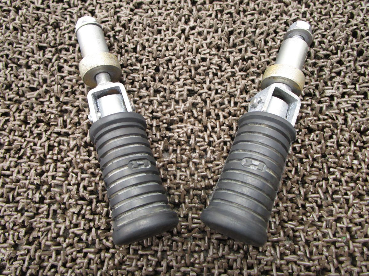 250SS タンデムステップ ステー 左右 ●Q819!S1F カワサキ 【 S1E 】 キャブ車 H2F S3F マッハ拍卖